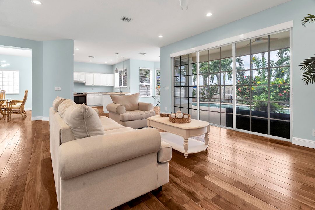 For Sale: $769,742 (4 beds, 2 baths, 2909 Square Feet)