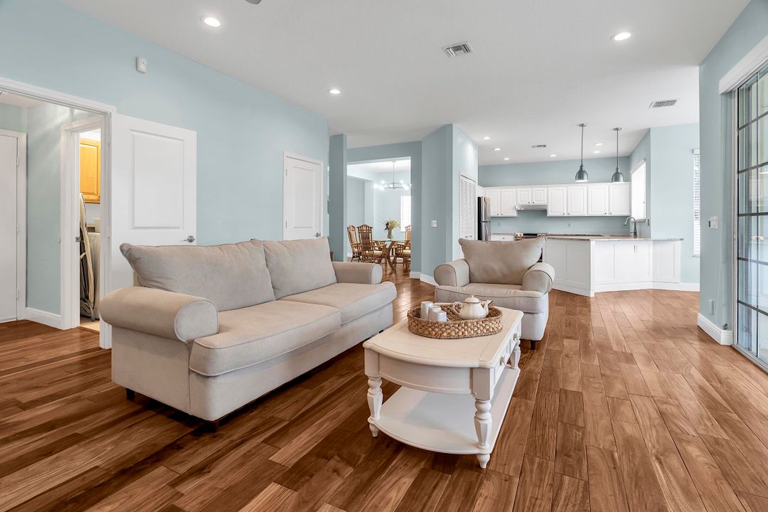 For Sale: $769,742 (4 beds, 2 baths, 2909 Square Feet)