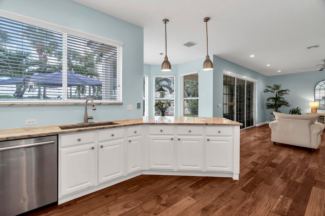 For Sale: $769,742 (4 beds, 2 baths, 2909 Square Feet)