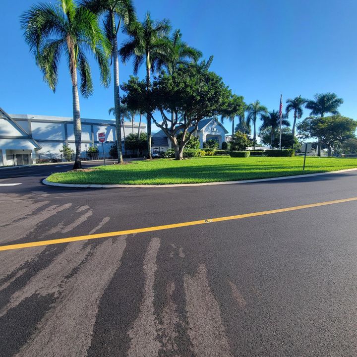 Activo con contrato: $139,000 (2 camas, 2 baños, 1220 Pies cuadrados)