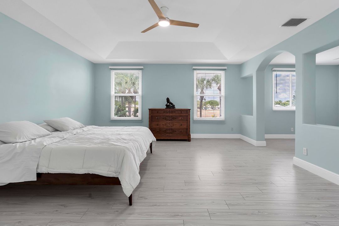 For Sale: $769,742 (4 beds, 2 baths, 2909 Square Feet)