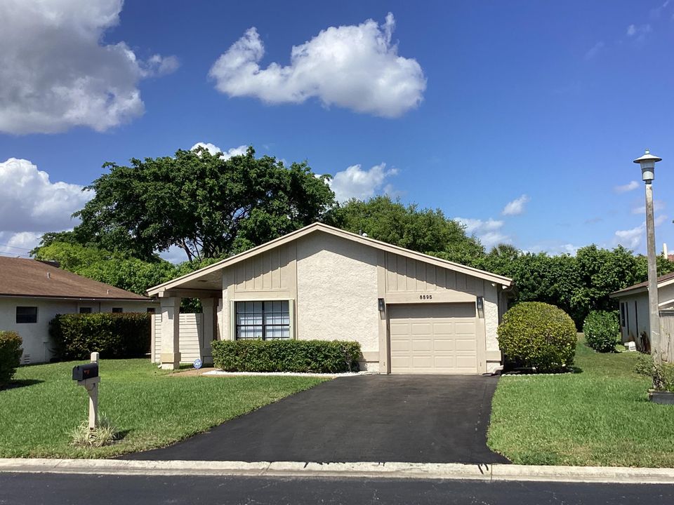 For Rent: $4,700 (3 beds, 2 baths, 1488 Square Feet)