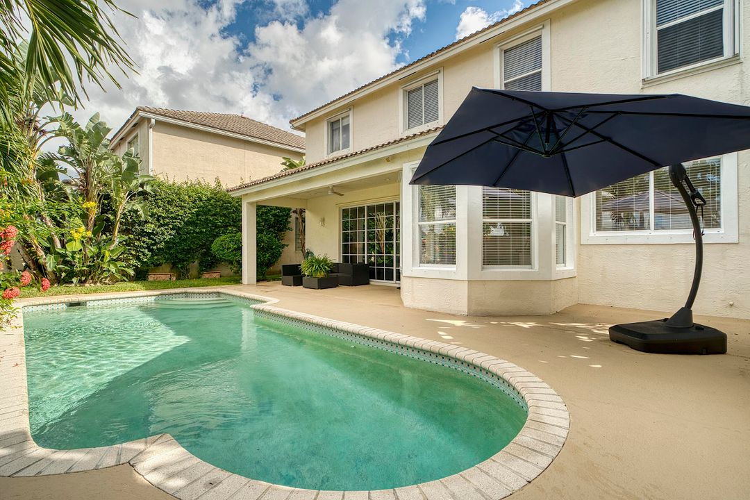 For Sale: $769,742 (4 beds, 2 baths, 2909 Square Feet)