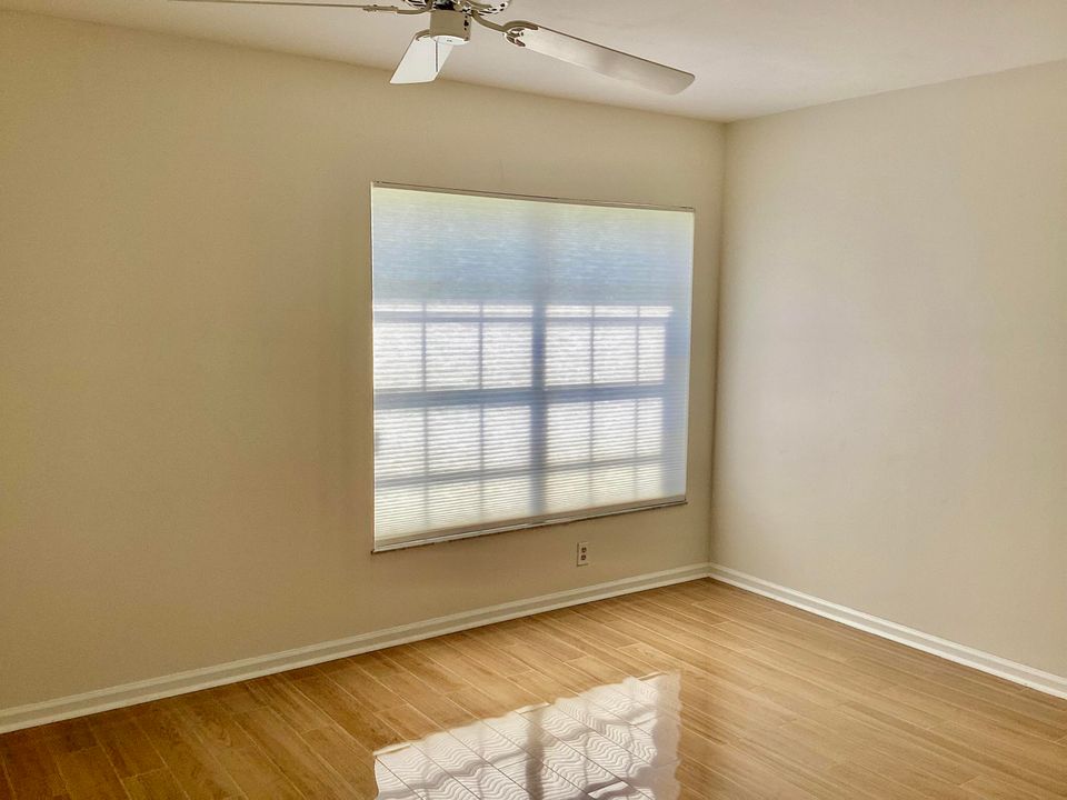 For Rent: $4,700 (3 beds, 2 baths, 1488 Square Feet)