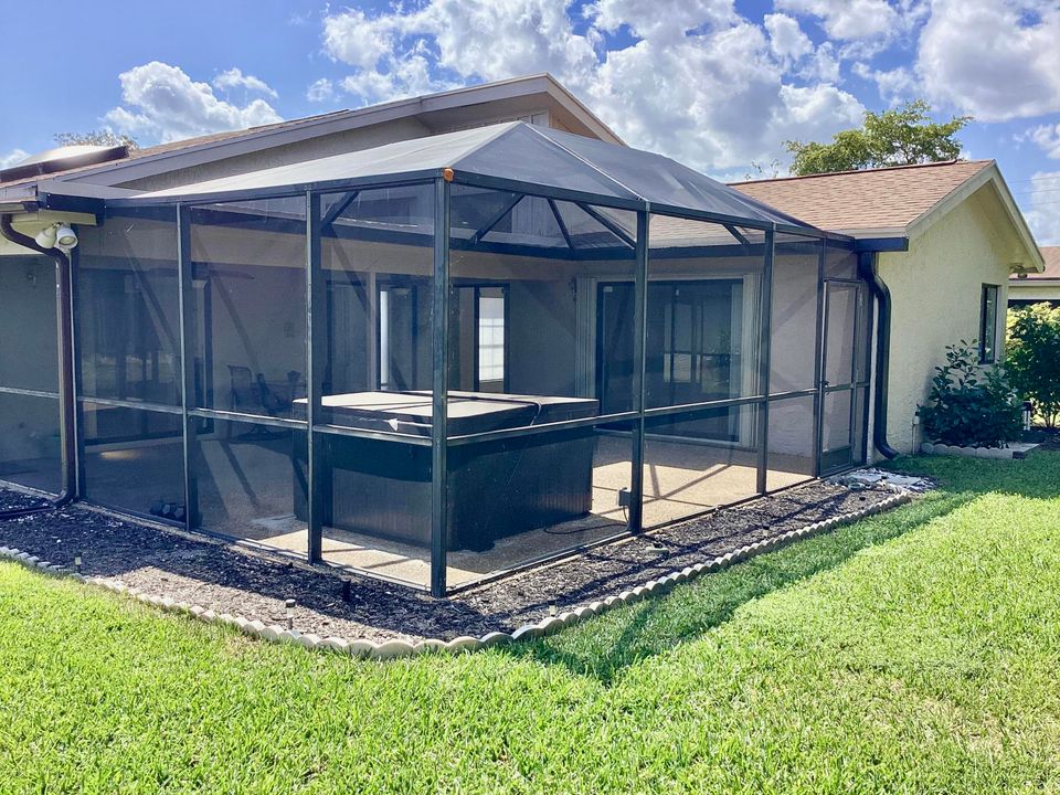 For Rent: $4,700 (3 beds, 2 baths, 1488 Square Feet)