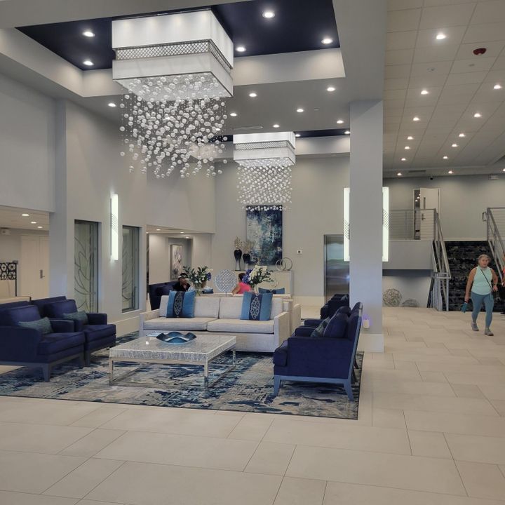 Activo con contrato: $139,000 (2 camas, 2 baños, 1220 Pies cuadrados)