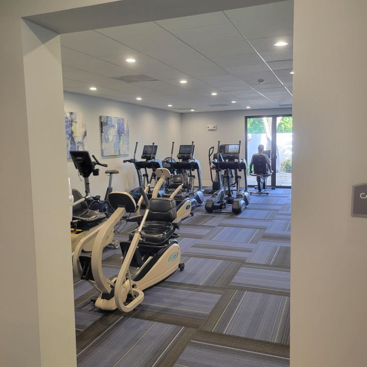 Activo con contrato: $139,000 (2 camas, 2 baños, 1220 Pies cuadrados)