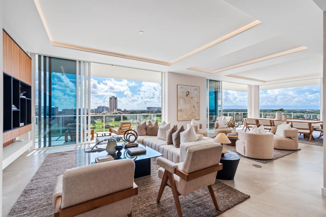 For Sale: $11,450,000 (3 beds, 3 baths, 4256 Square Feet)