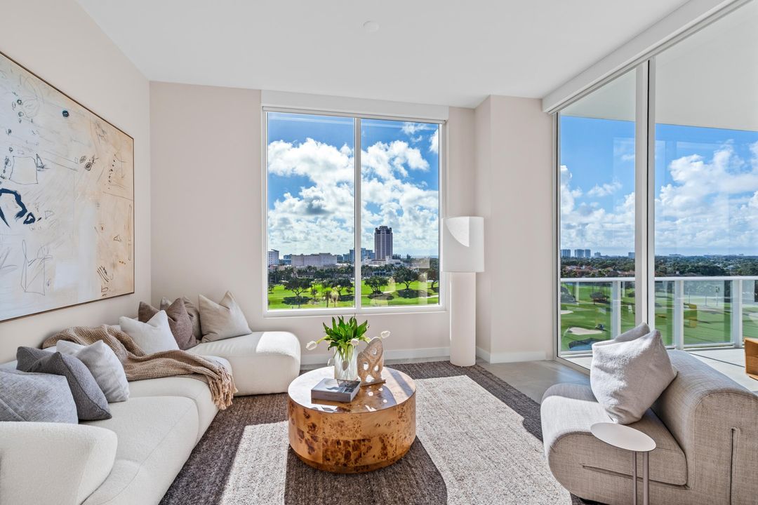 For Sale: $11,450,000 (3 beds, 3 baths, 4256 Square Feet)