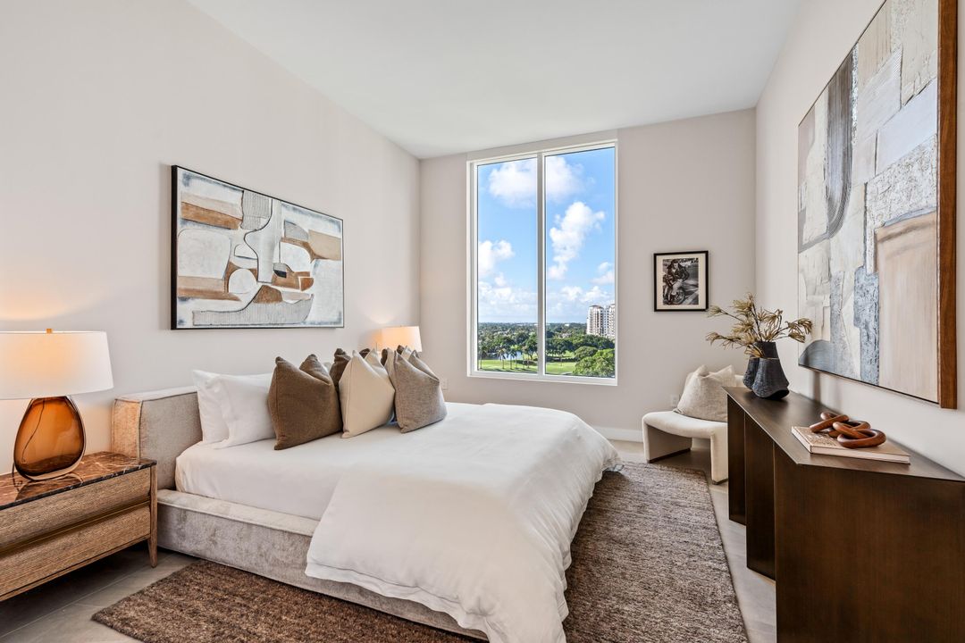 For Sale: $11,450,000 (3 beds, 3 baths, 4256 Square Feet)