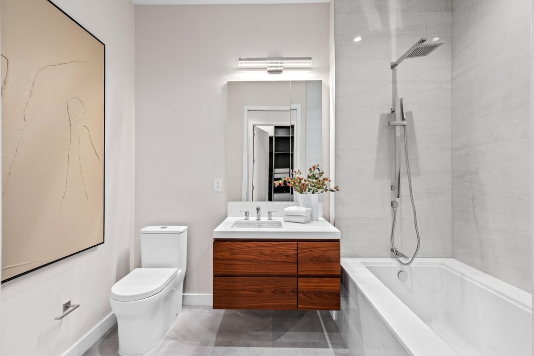 For Sale: $11,450,000 (3 beds, 3 baths, 4256 Square Feet)