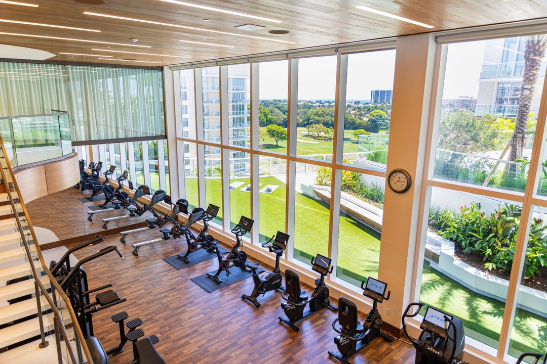 For Sale: $11,450,000 (3 beds, 3 baths, 4256 Square Feet)