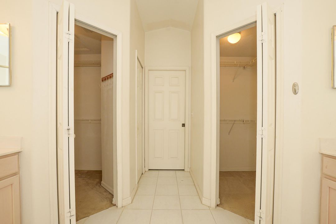 Activo con contrato: $375,000 (3 camas, 2 baños, 1863 Pies cuadrados)