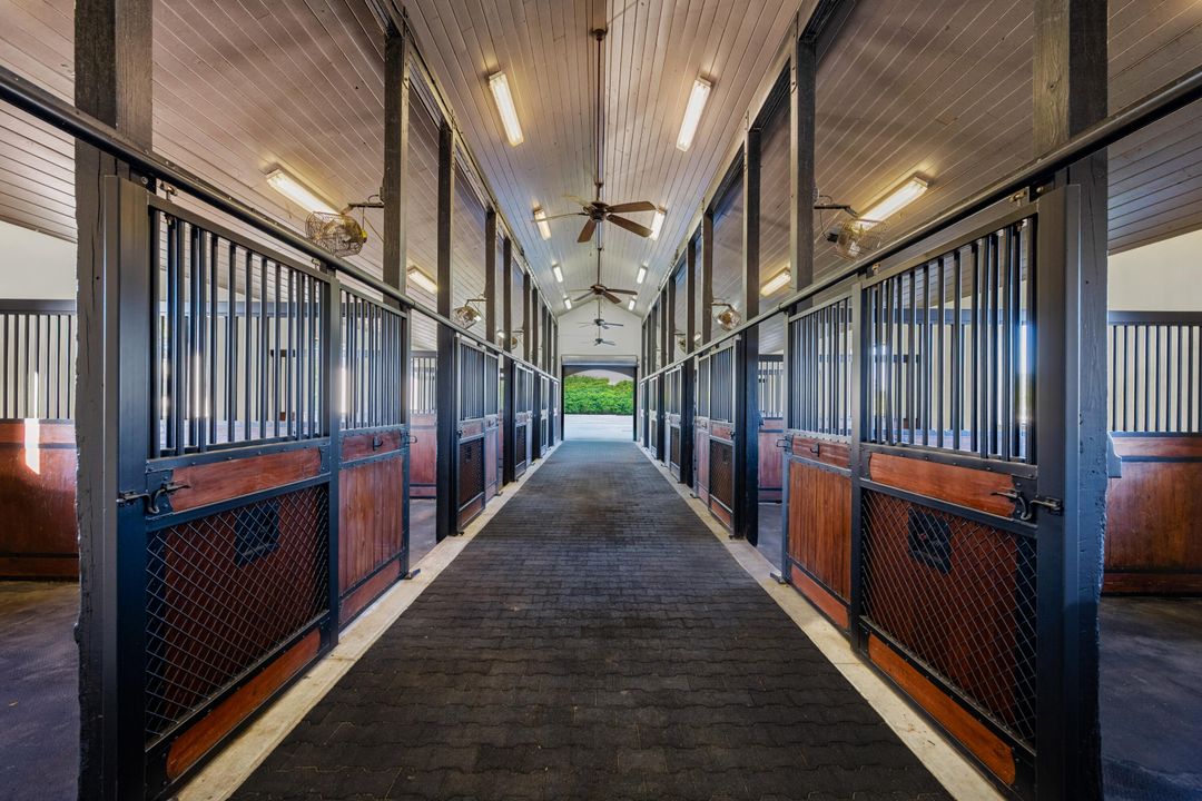 For Sale: $5,150,000 (8 beds, 7 baths, 3425 Square Feet)