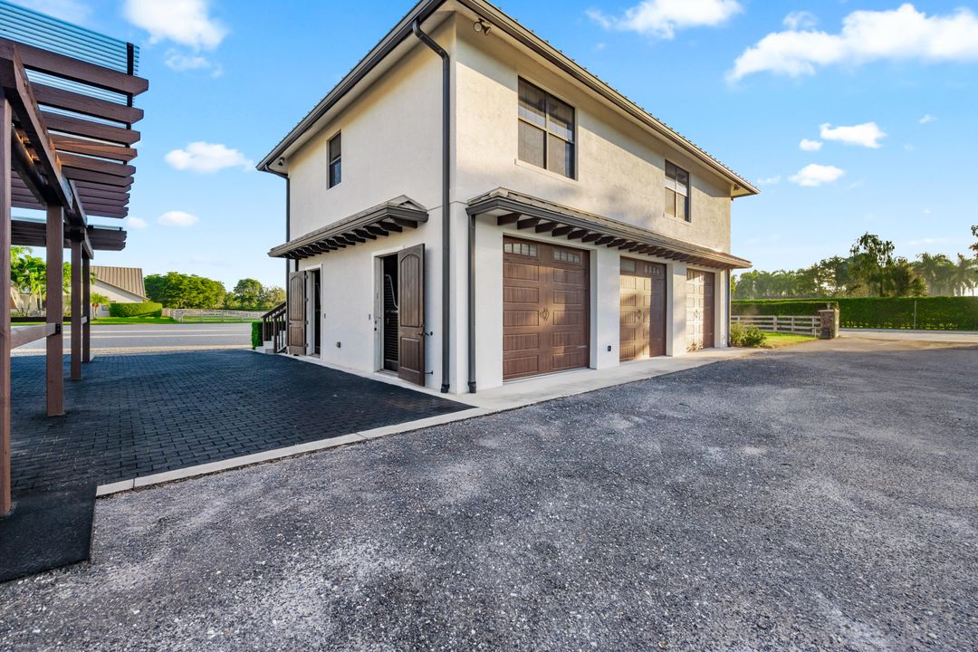 For Sale: $5,150,000 (8 beds, 7 baths, 3425 Square Feet)