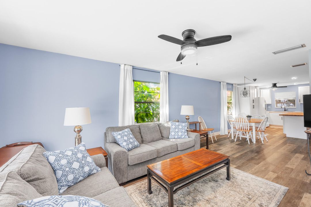 待售: $125,000 (2 贝兹, 2 浴室, 1089 平方英尺)