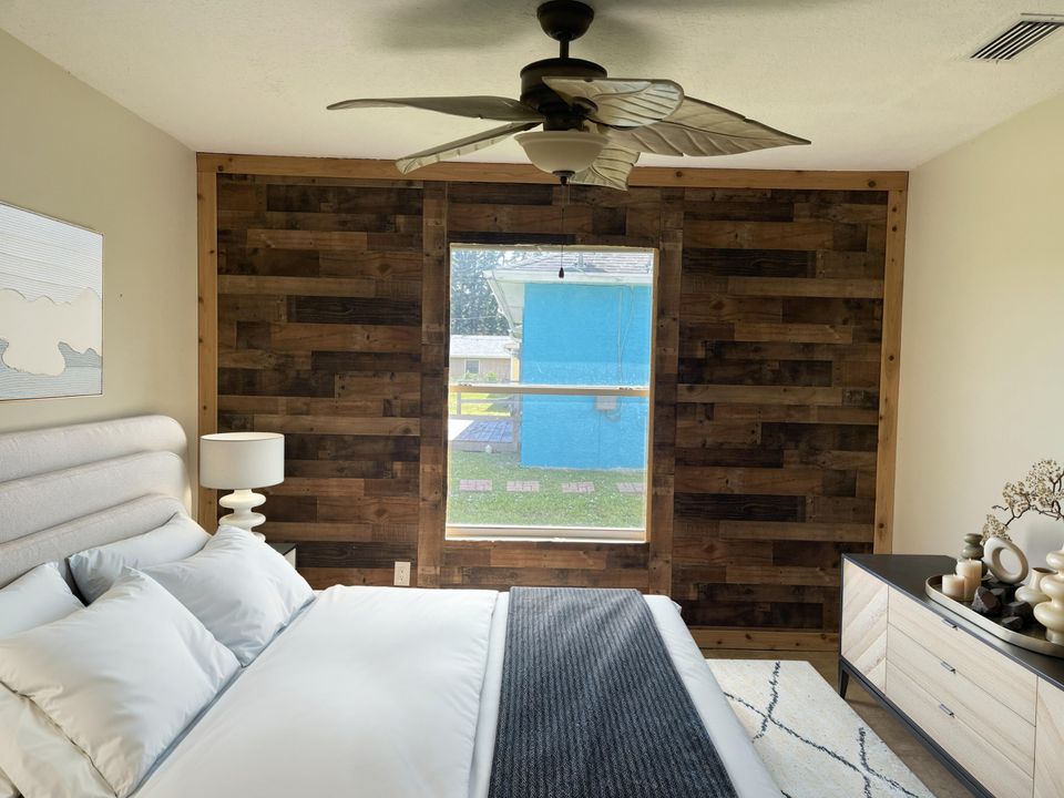 Activo con contrato: $239,900 (3 camas, 2 baños, 1152 Pies cuadrados)