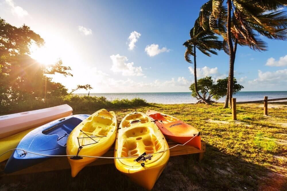 For Sale: $1,949,900 (3 beds, 3 baths, 1950 Square Feet)