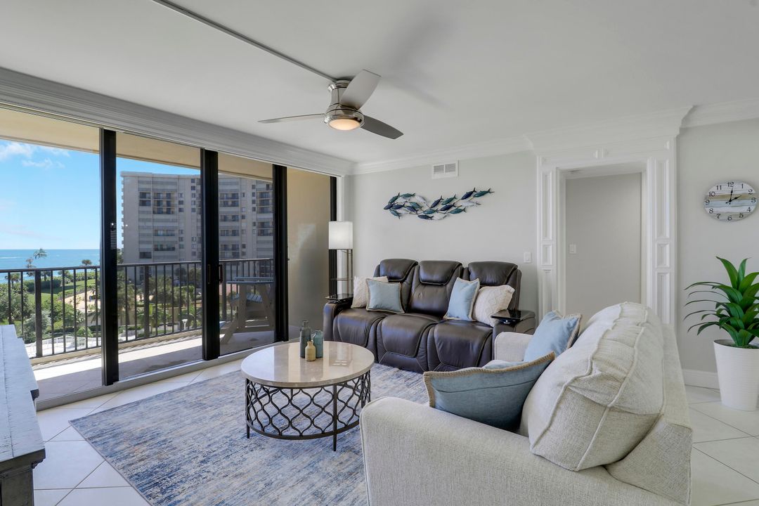 出租: $8,000 (2 贝兹, 2 浴室, 1170 平方英尺)