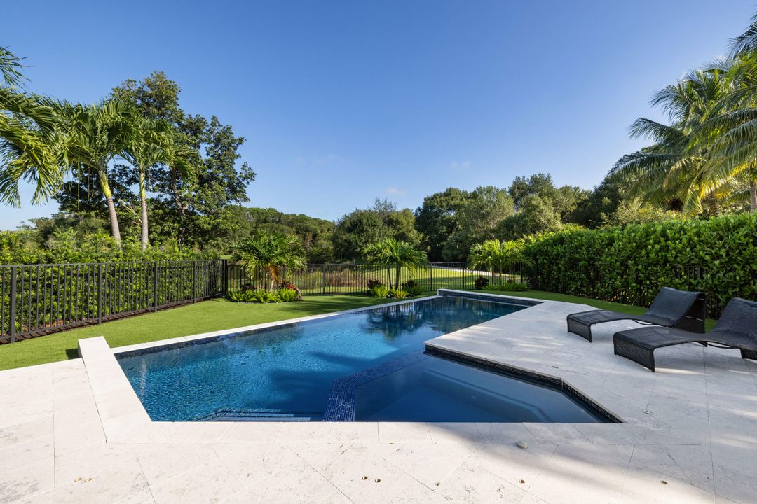 For Sale: $2,300,000 (3 beds, 3 baths, 3155 Square Feet)