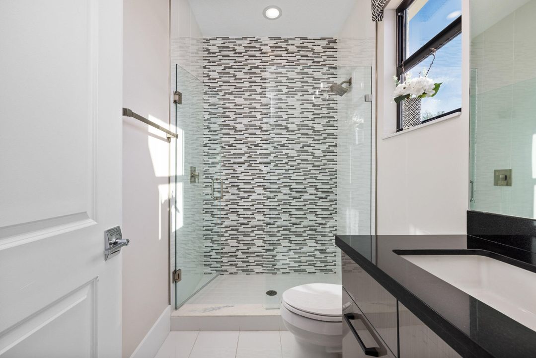 For Sale: $2,300,000 (3 beds, 3 baths, 3155 Square Feet)