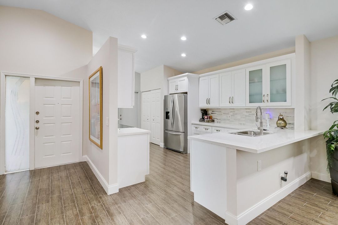 For Sale: $420,000 (2 beds, 2 baths, 1458 Square Feet)