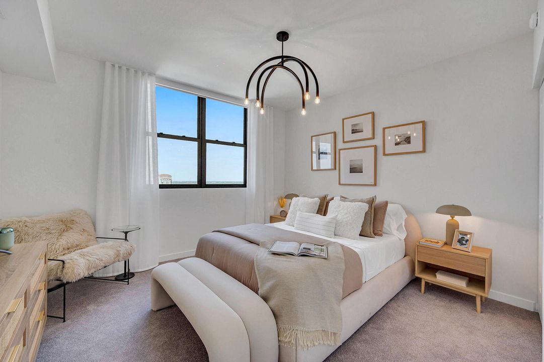 For Rent: $3,417 (1 beds, 1 baths, 833 Square Feet)