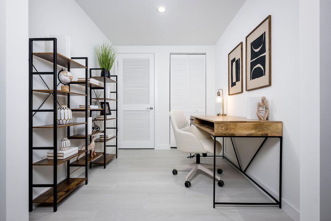 For Rent: $3,417 (1 beds, 1 baths, 833 Square Feet)