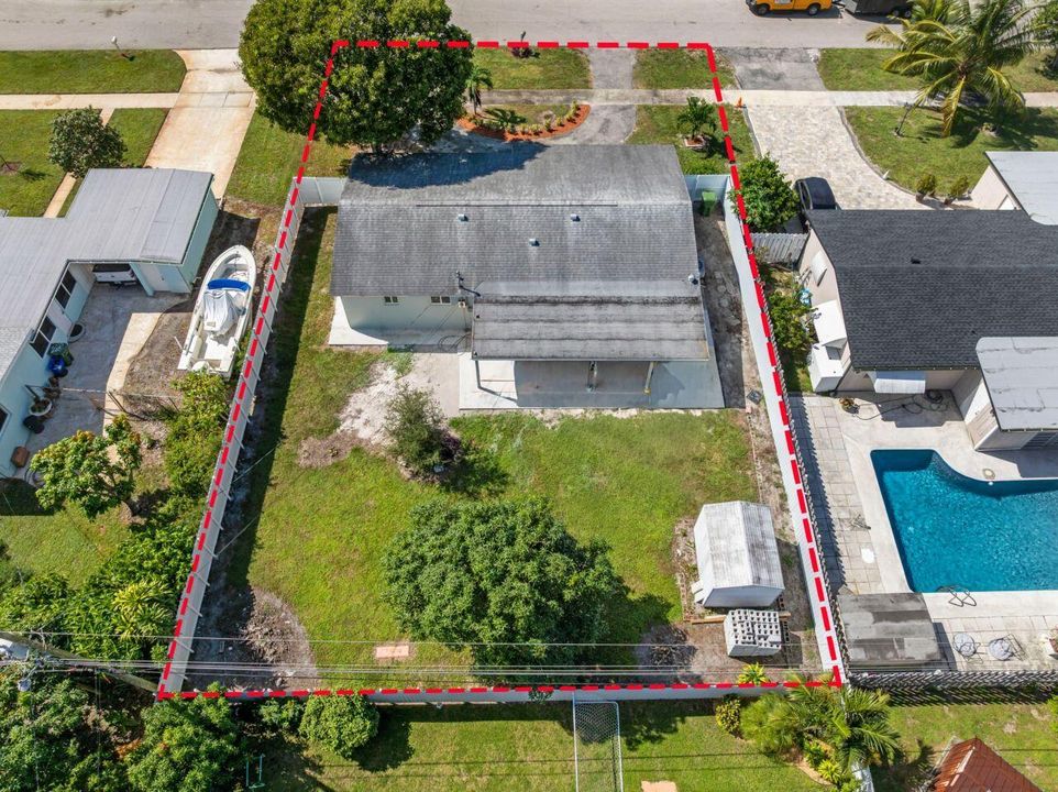 待售: $570,000 (3 贝兹, 2 浴室, 1428 平方英尺)