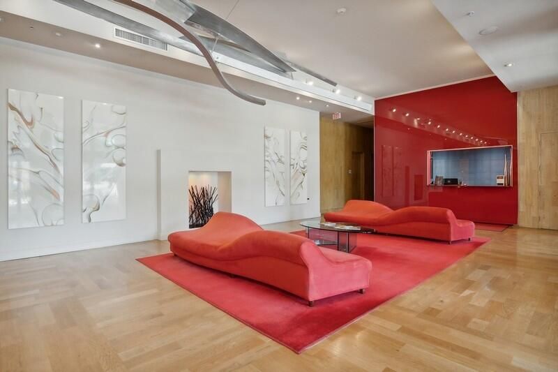 For Rent: $3,695 (2 beds, 2 baths, 1175 Square Feet)