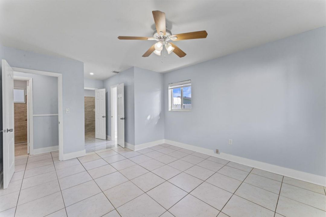 待售: $570,000 (3 贝兹, 2 浴室, 1428 平方英尺)