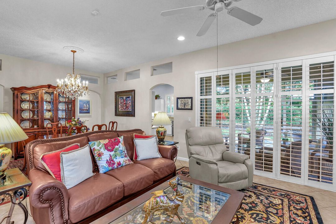 Active With Contract: $485,000 (3 beds, 2 baths, 1793 Square Feet)