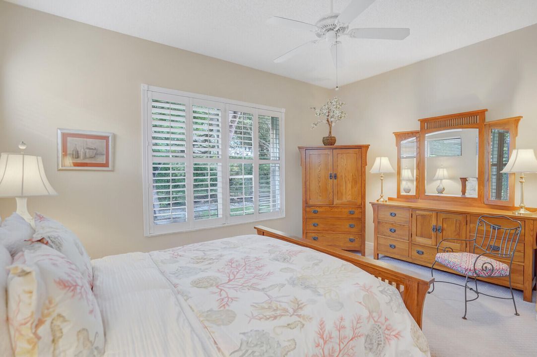 Active With Contract: $485,000 (3 beds, 2 baths, 1793 Square Feet)