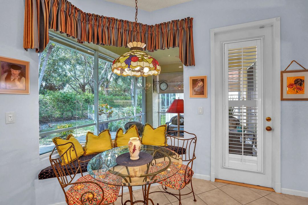 Active With Contract: $485,000 (3 beds, 2 baths, 1793 Square Feet)