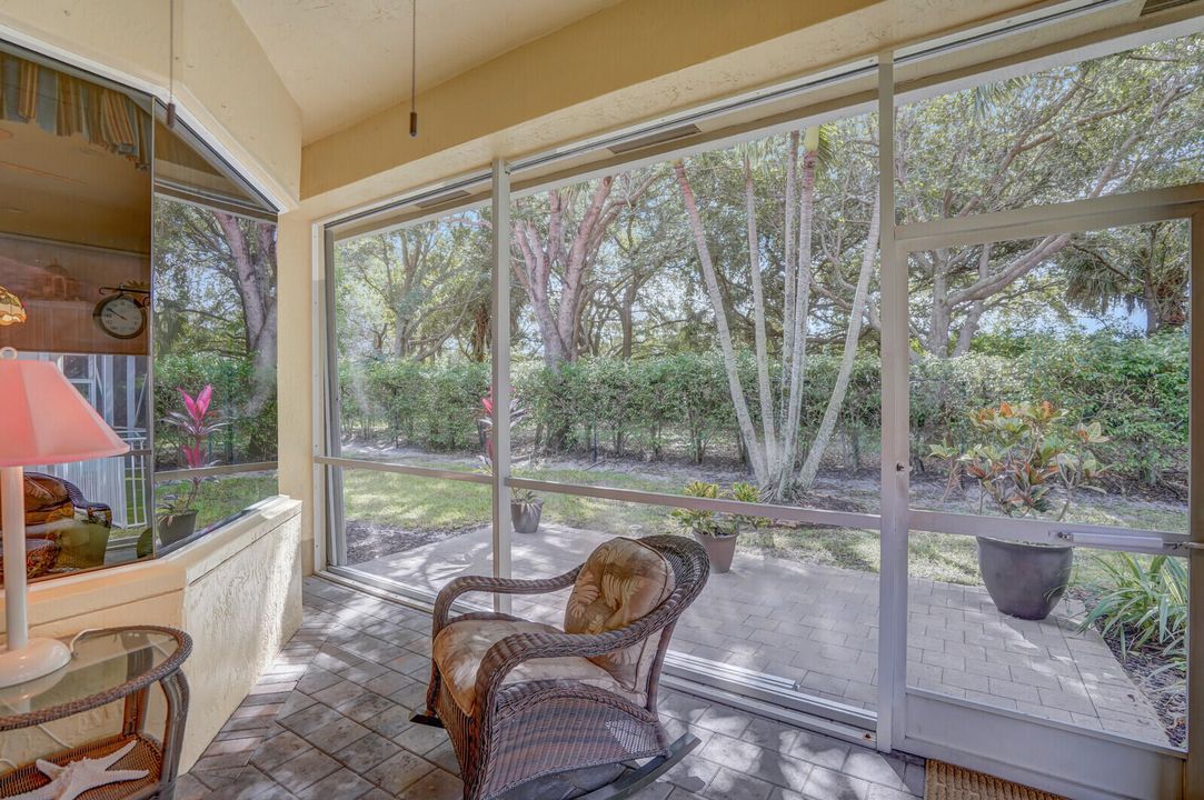 Active With Contract: $485,000 (3 beds, 2 baths, 1793 Square Feet)