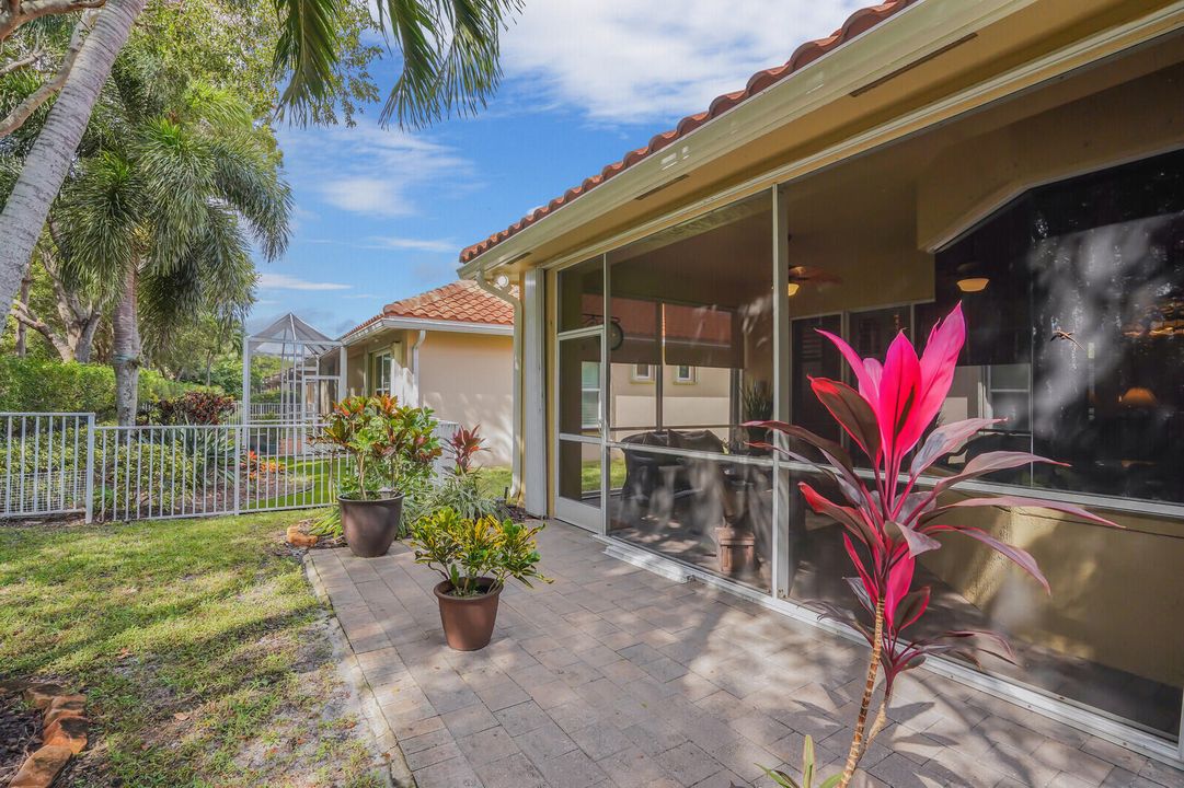 Active With Contract: $485,000 (3 beds, 2 baths, 1793 Square Feet)