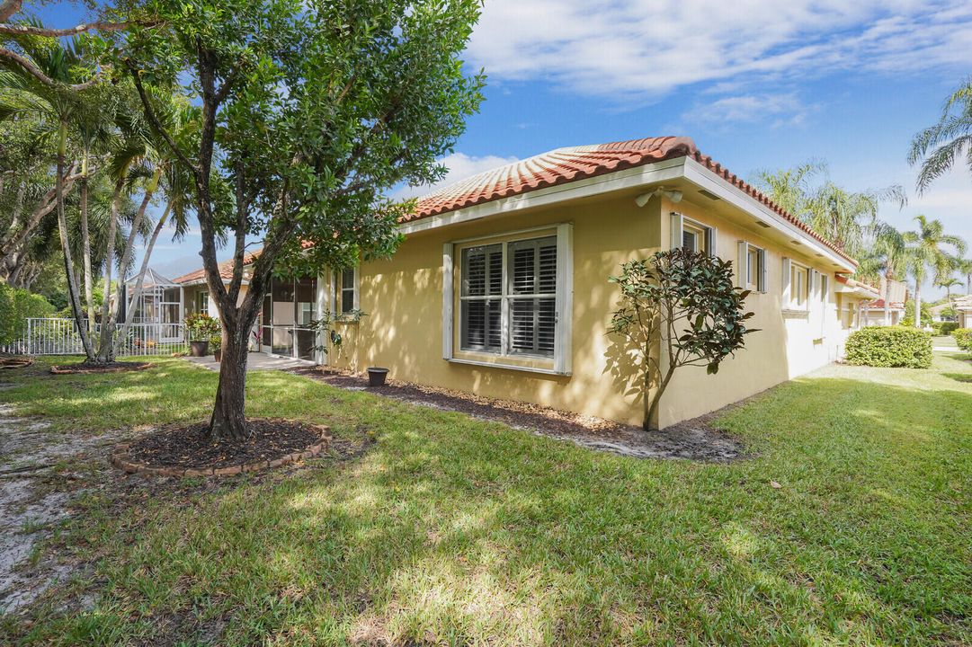 Active With Contract: $485,000 (3 beds, 2 baths, 1793 Square Feet)