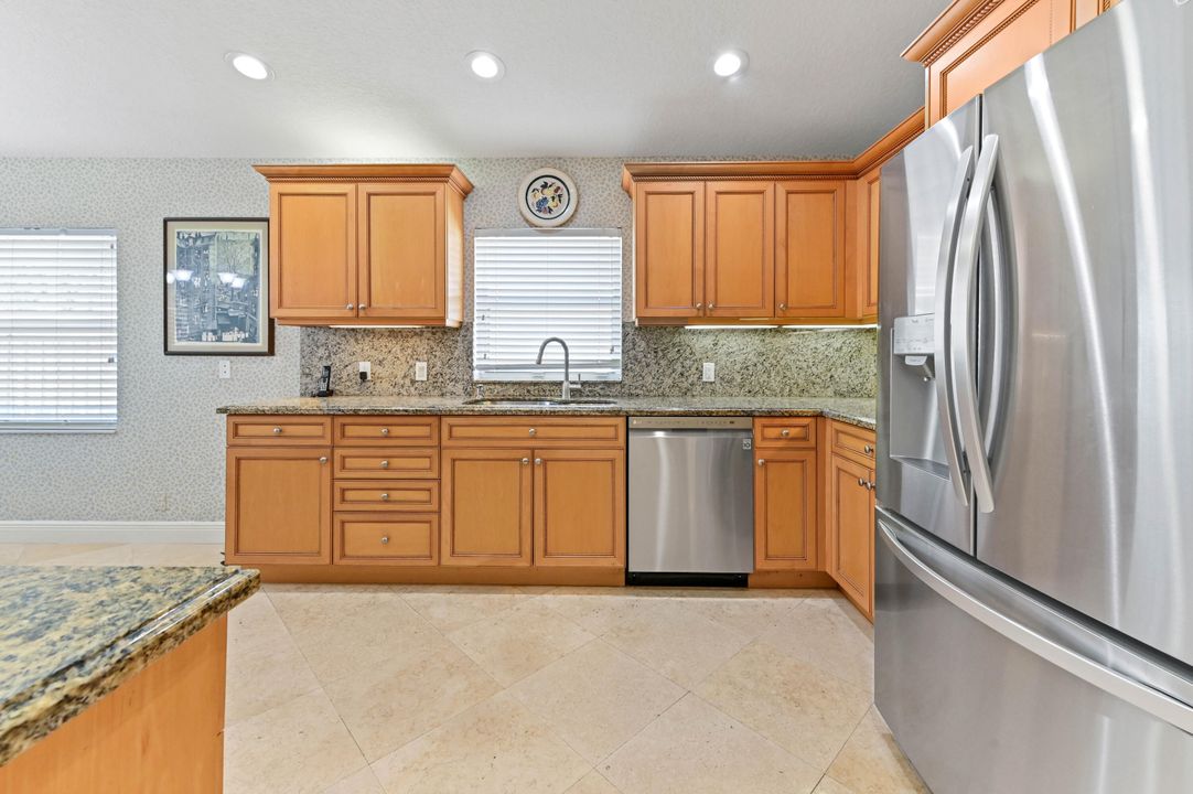 For Sale: $449,900 (3 beds, 2 baths, 1798 Square Feet)