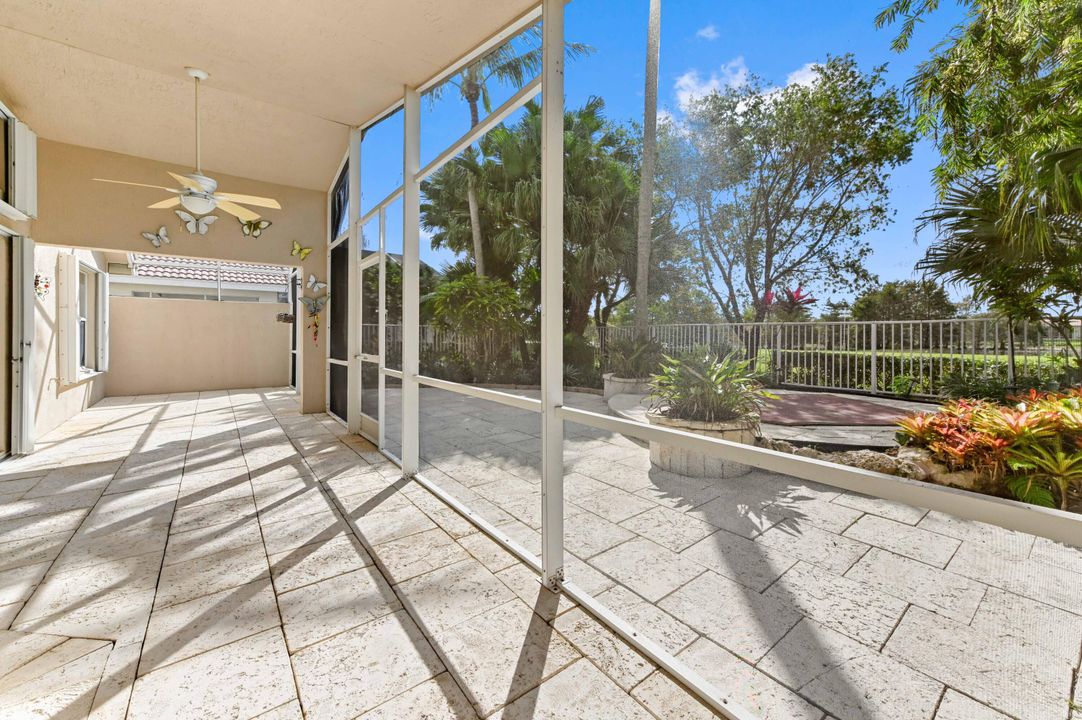 For Sale: $449,900 (3 beds, 2 baths, 1798 Square Feet)