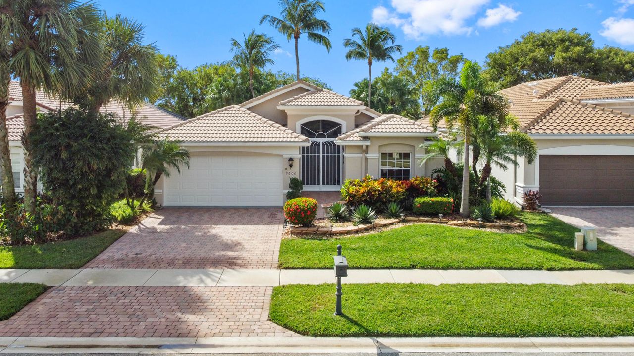 For Sale: $449,900 (3 beds, 2 baths, 1798 Square Feet)