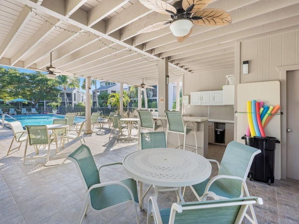 For Sale: $475,000 (3 beds, 2 baths, 1350 Square Feet)