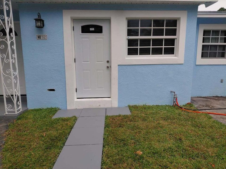 最近租的: $1,200 (1 贝兹, 1 浴室, 600 平方英尺)