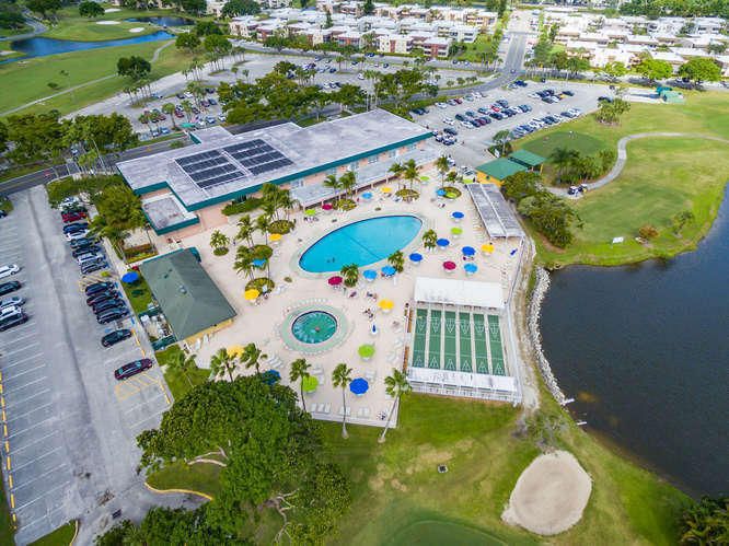 For Rent: $1,595 (2 beds, 2 baths, 880 Square Feet)