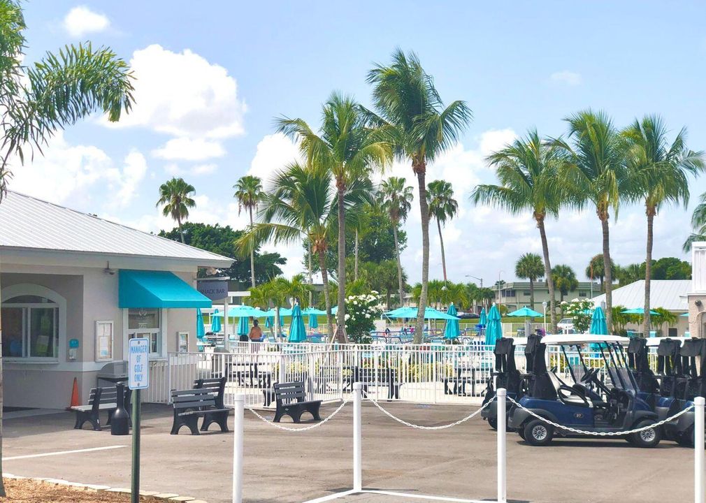 For Rent: $1,595 (2 beds, 2 baths, 880 Square Feet)