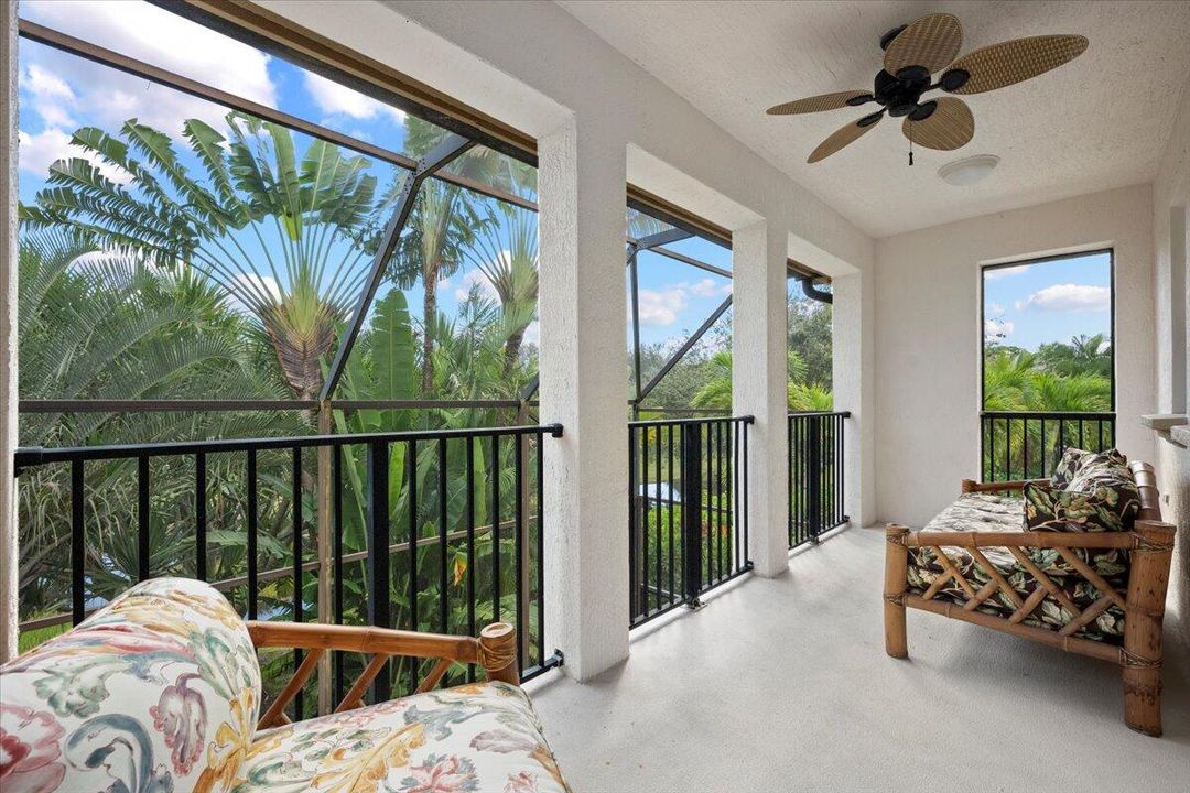 合同活跃: $1,450,000 (3 贝兹, 2 浴室, 2475 平方英尺)