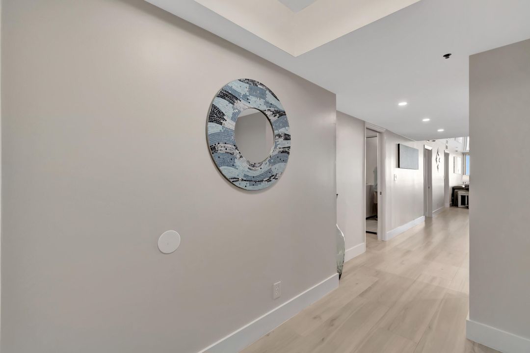 For Sale: $1,750,000 (3 beds, 2 baths, 1830 Square Feet)