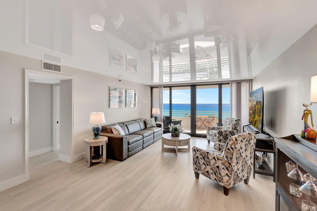 For Sale: $1,750,000 (3 beds, 2 baths, 1830 Square Feet)