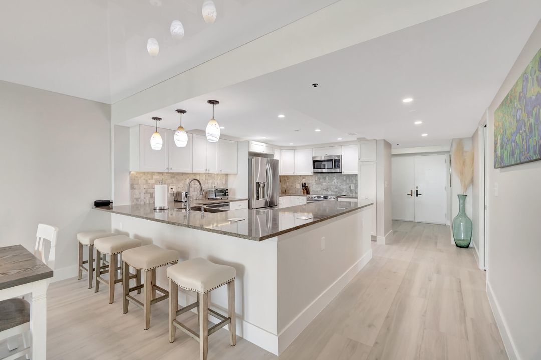 For Sale: $1,750,000 (3 beds, 2 baths, 1830 Square Feet)