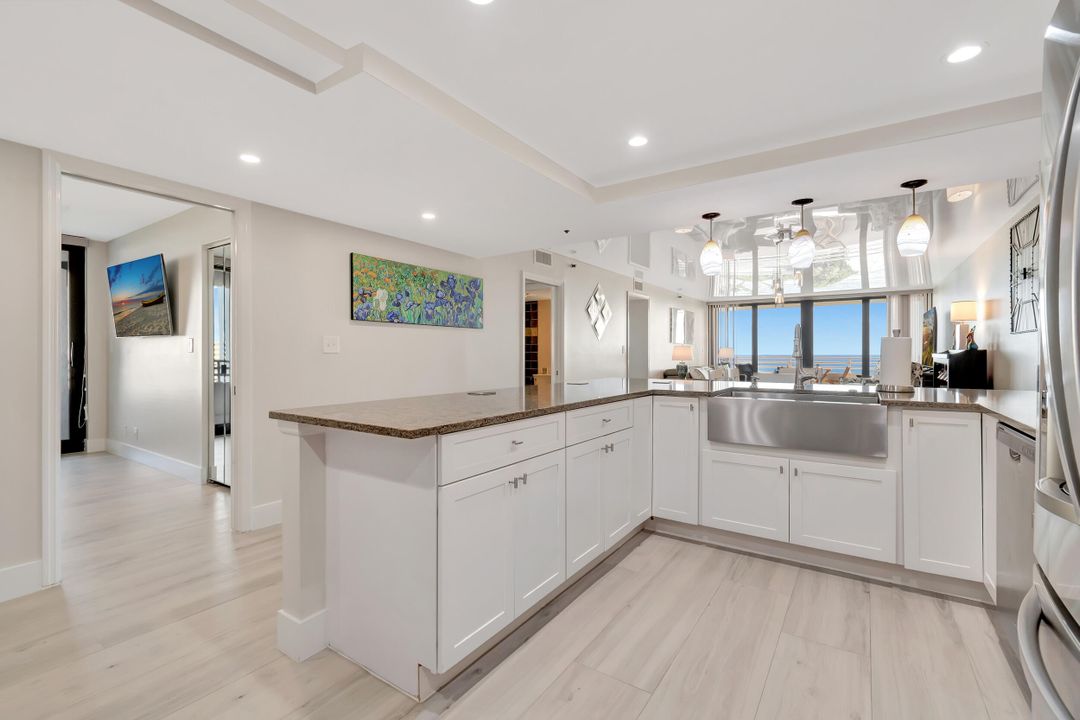 For Sale: $1,750,000 (3 beds, 2 baths, 1830 Square Feet)