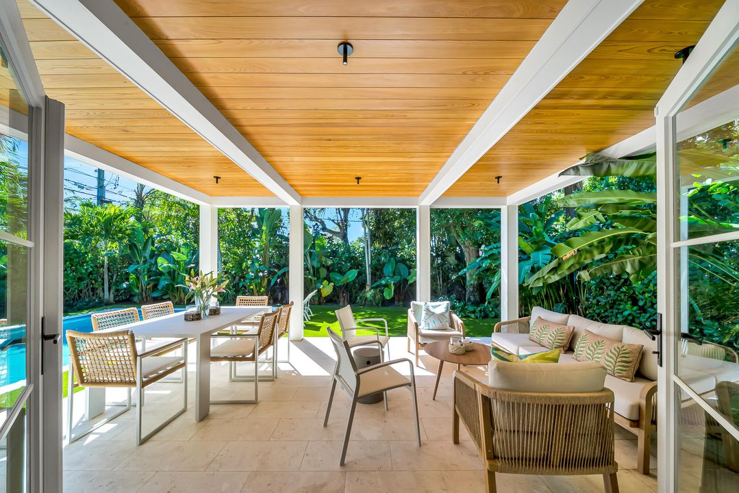 For Sale: $3,300,000 (2 beds, 2 baths, 1757 Square Feet)